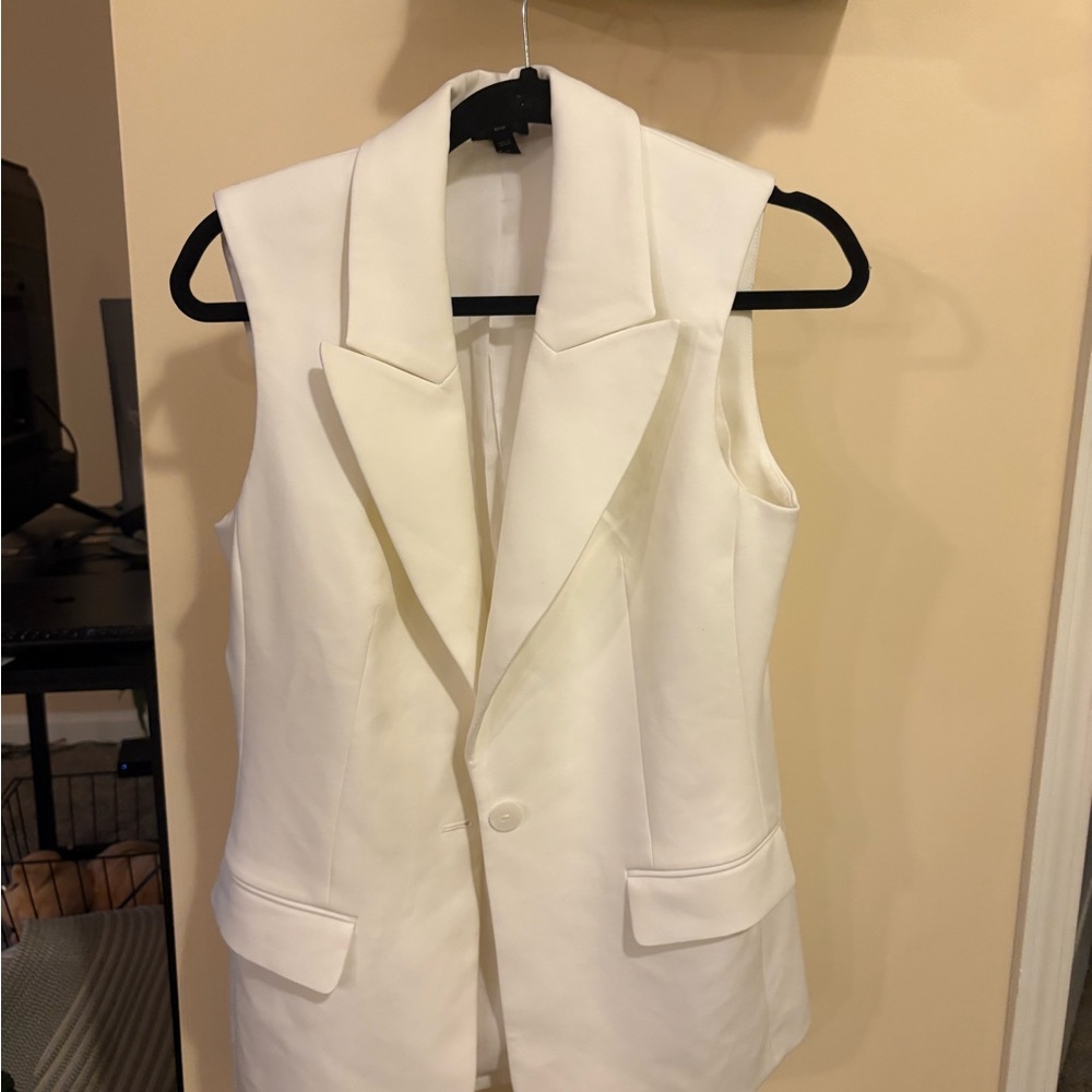 Express White Sleeveless Vest